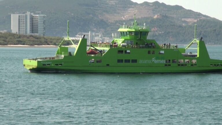 Horários do Ferry entre Troia e Setúbal